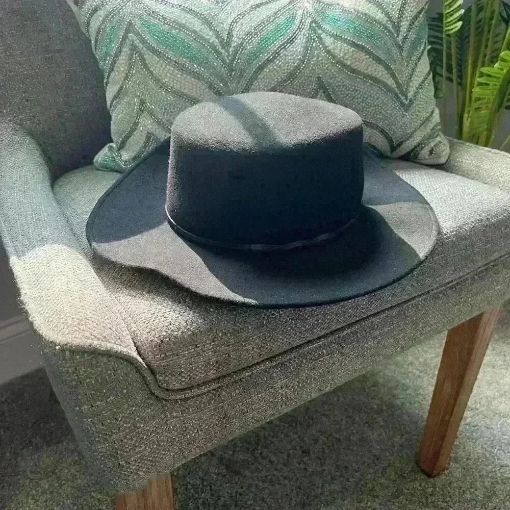 Hinge Felt Hat Black